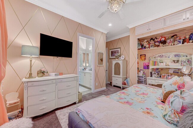 Building Photo - Private Cul-de-Sac Estate in Gated Summerlin with Pool, Spa & Outdoor Living