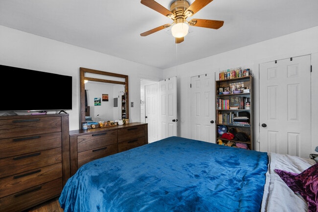 Building Photo - 1913 NW Baldwin Ave