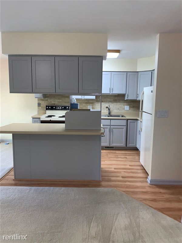 Building Photo - 511 Park Pl