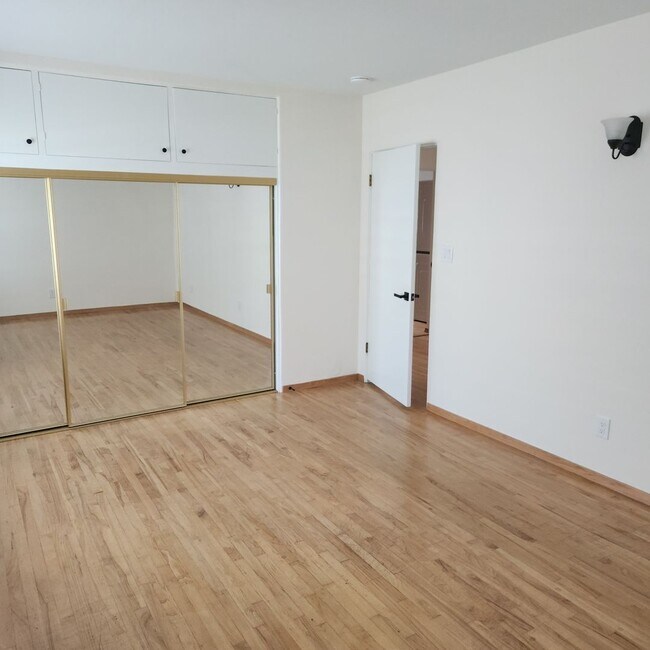 Building Photo - Charming Morley Field 3 bed 2 bath Home, p...