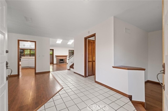 Building Photo - 21 Malaga Pl W