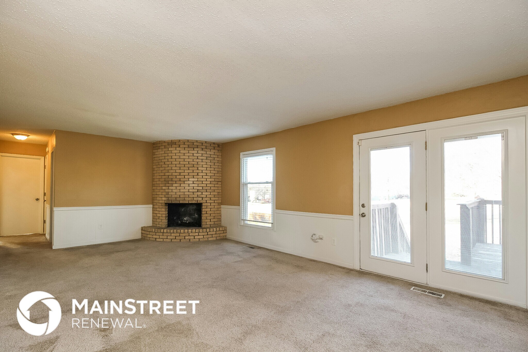 Building Photo - 14412 Wilshire Cir
