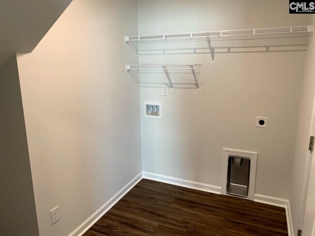 Building Photo - 216 Freeman Dr