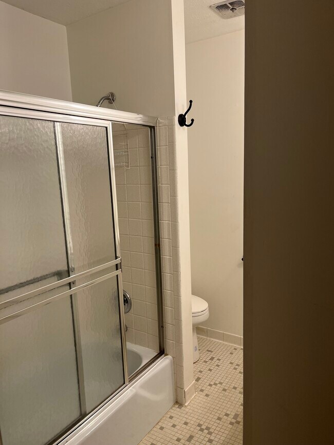 Bath/Shower in Hall - 35 Ferncliff Dr