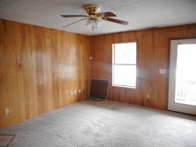 Building Photo - 135-139 Chittenden SK