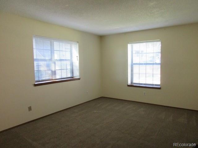 Building Photo - 921 S Zeno Way