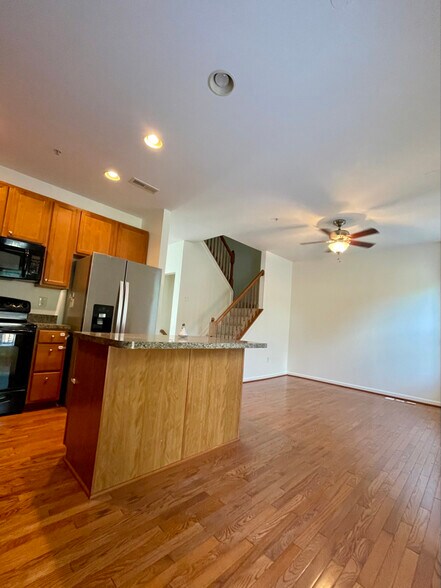 Building Photo - 7603 Cherrybark Oak Ln