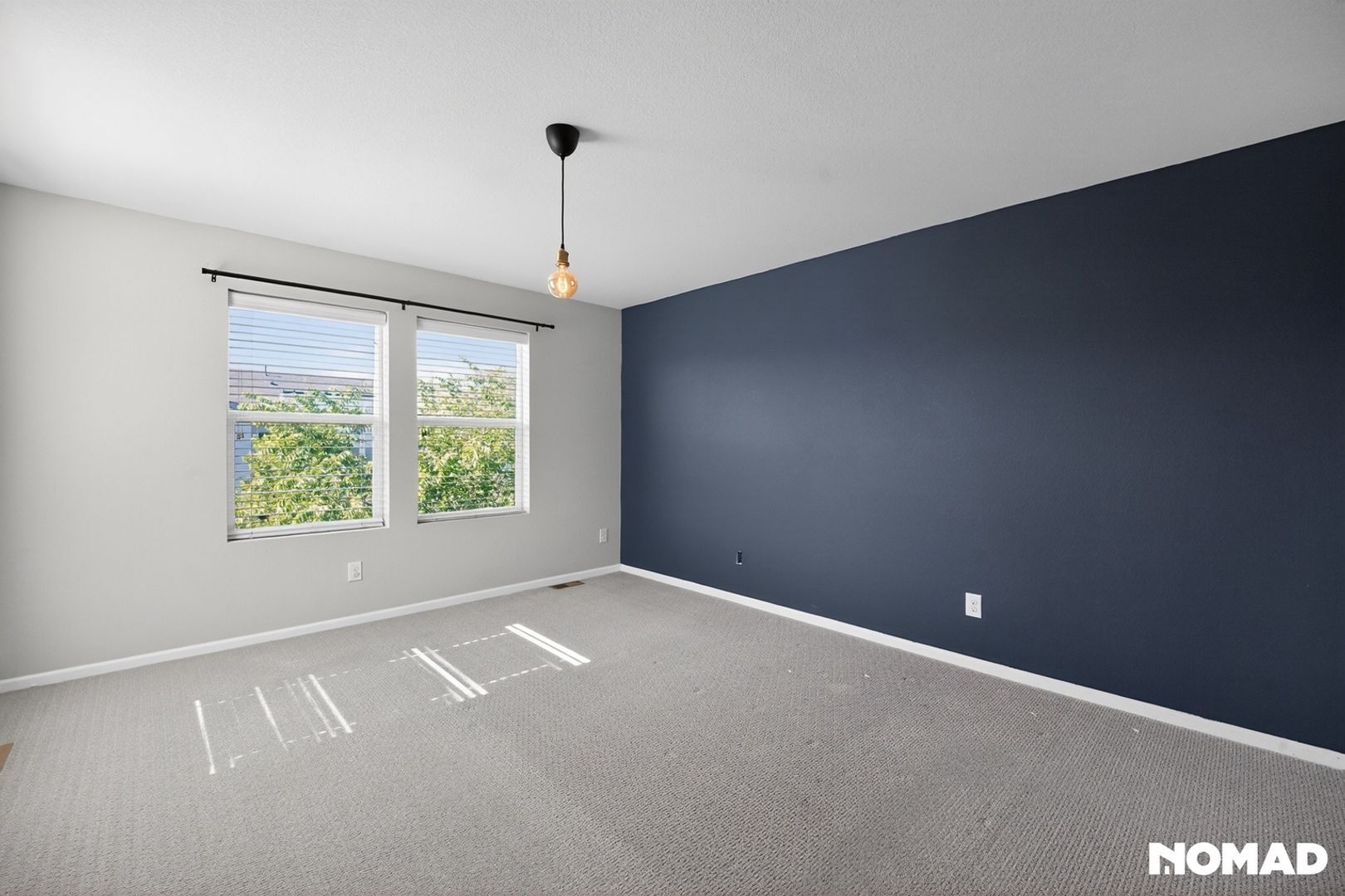 Building Photo - 16041 E Elk Dr
