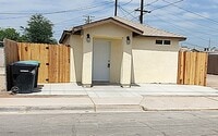 Building Photo - Just remodeled 2 bedrooms and 2 full bathrooms apartment.