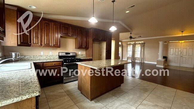 Building Photo - 12549 Loma Verde Dr