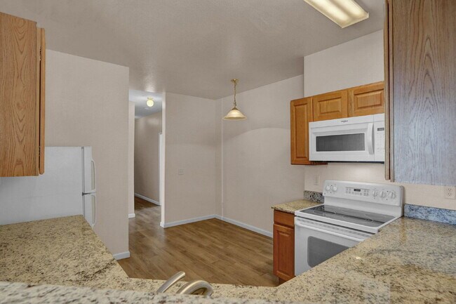 Building Photo - 3415 Gunn Peak View