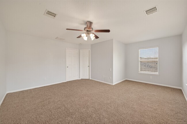 Building Photo - 7130 Cypress Pr Dr