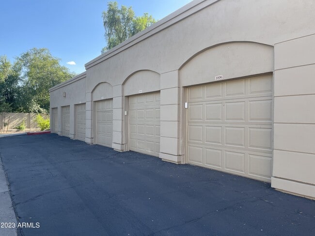 Building Photo - 7009 E Acoma Dr