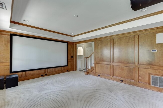Building Photo - 2885 Towne Village Dr NW