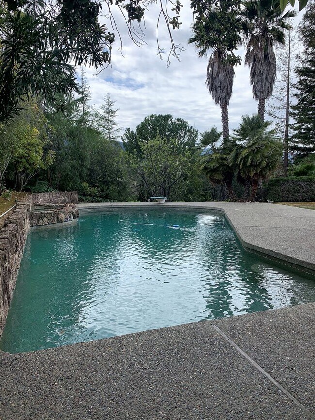 Building Photo - Coming Soon! Beautiful Gated Community in ...