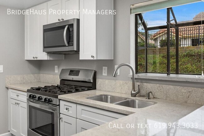 Building Photo - 1095 Shadowridge Dr