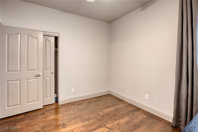 Building Photo - 1793 Clear River Falls Ln