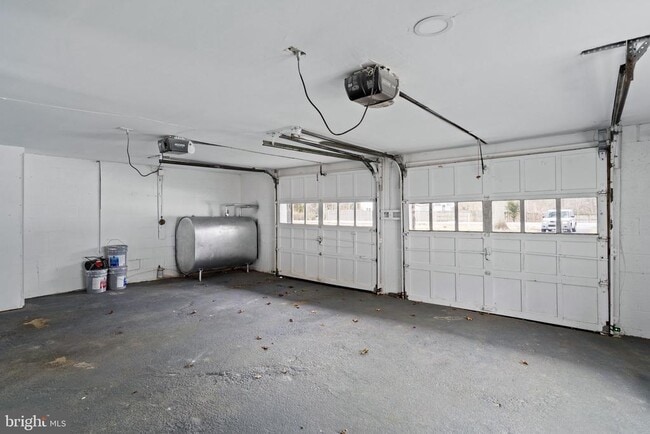 Building Photo - 383 Upper Gulph Rd