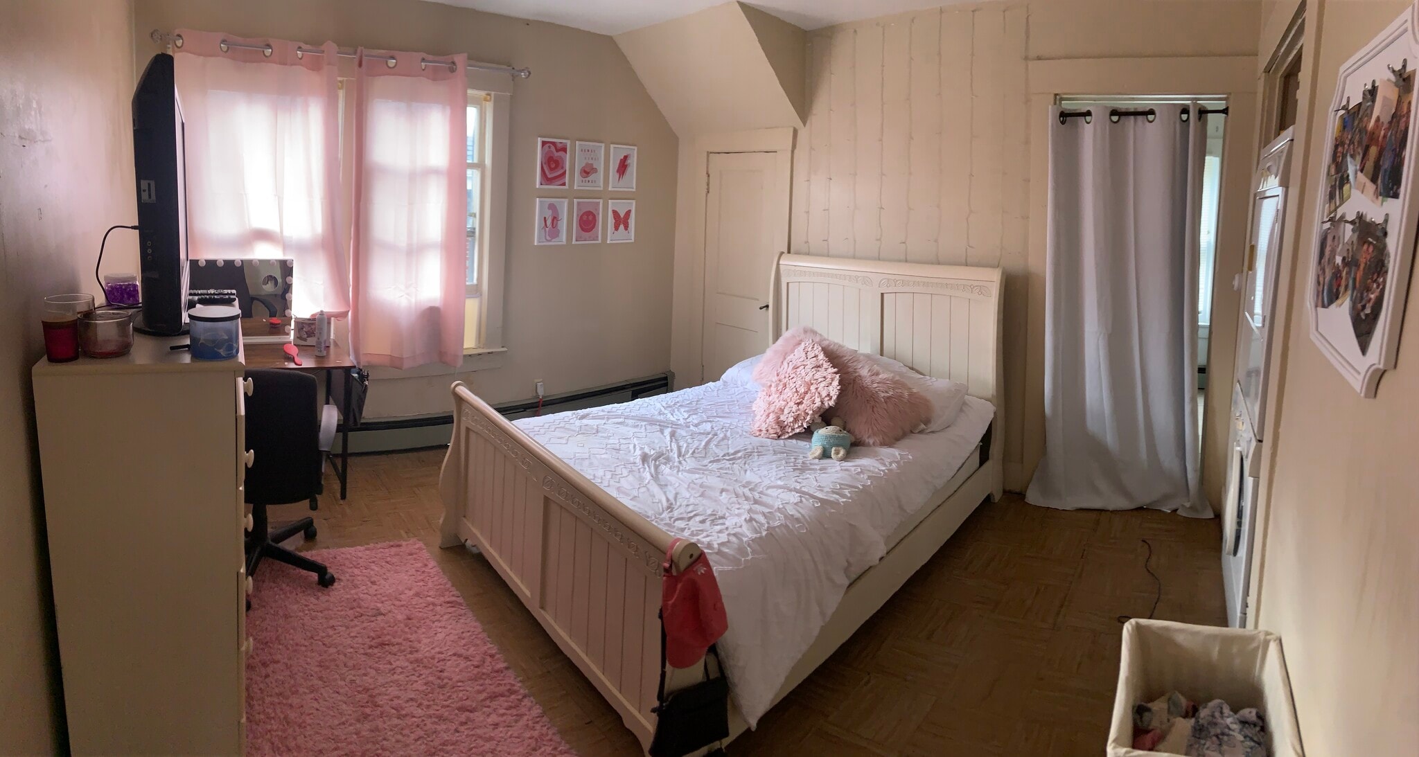 Upstairs Bedroom - 683 Willey St
