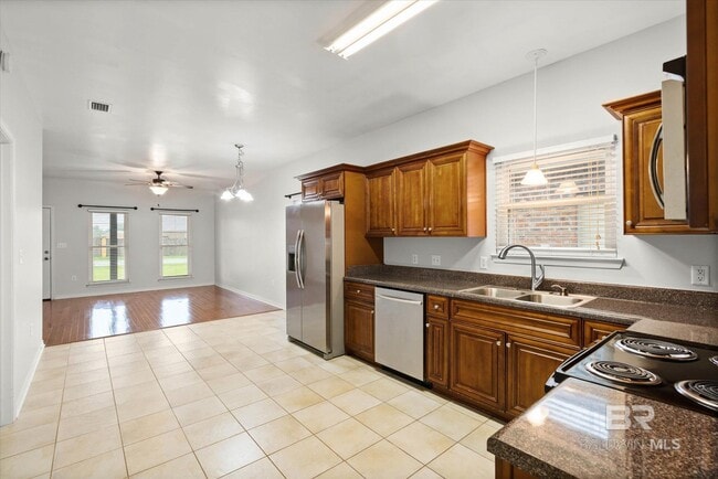 Building Photo - 18046 Krchak Ln