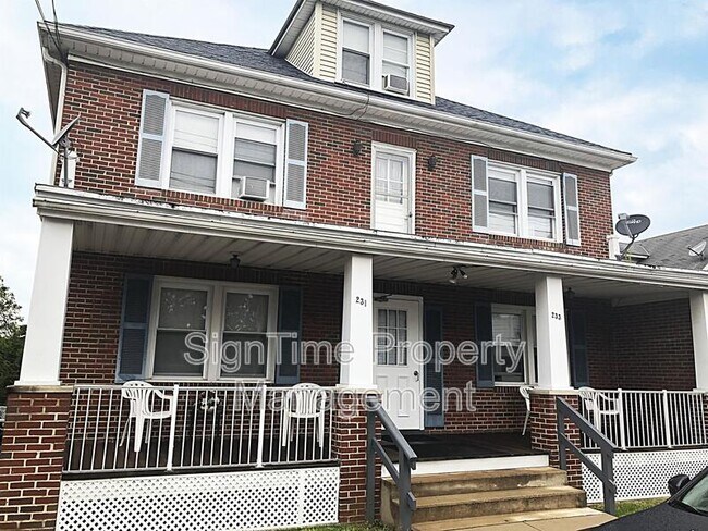 Building Photo - 231 N Cleveland Ave