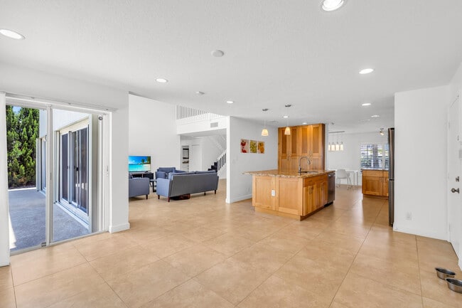 Building Photo - 10694 Wheelhouse Cir