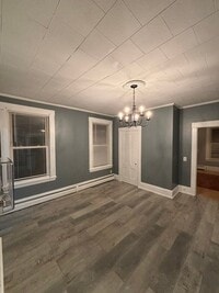 Building Photo - 211 Hill St