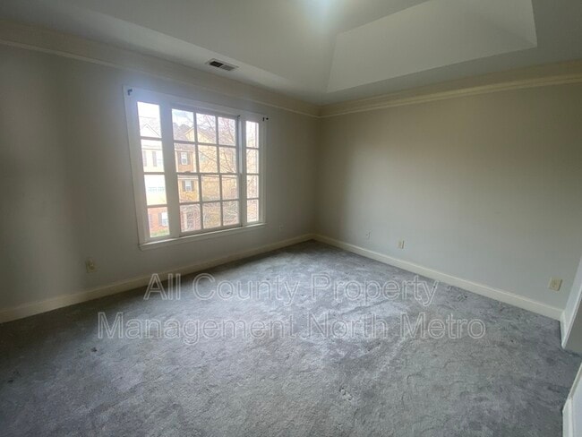 Building Photo - 3911 High Dove Way SW