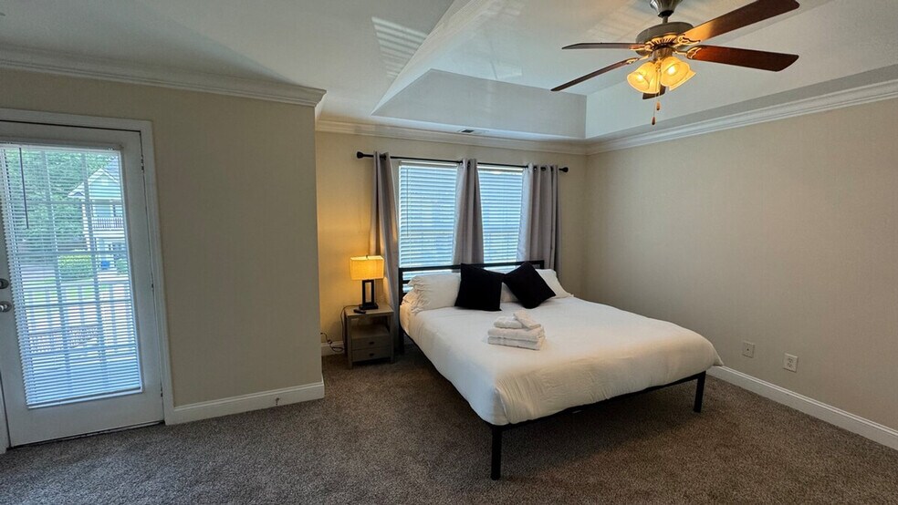 Building Photo - 106 Growden Ln