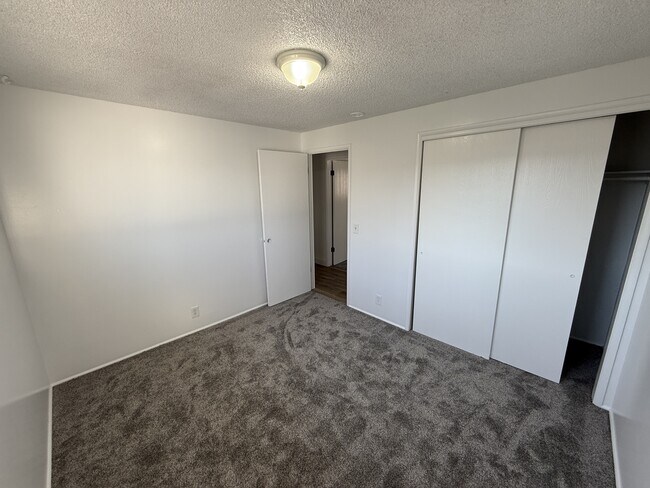 Building Photo - 4299 W Deno Dr