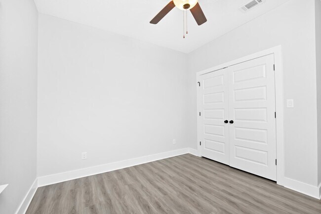 Building Photo - 5087 San Pedro Ct