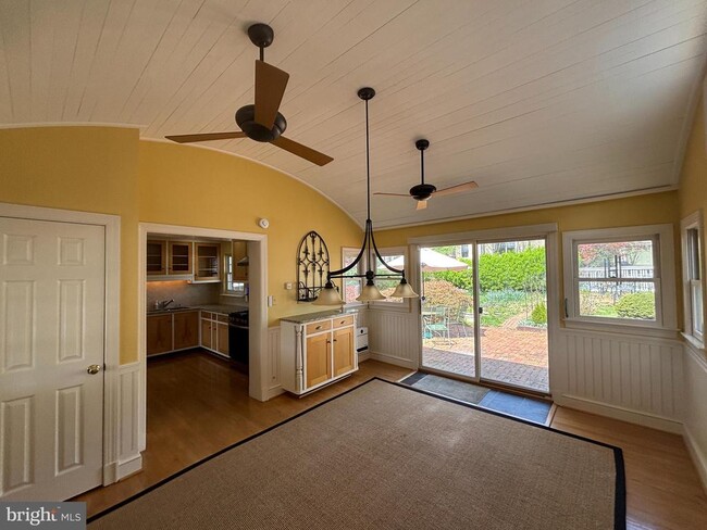 Building Photo - 6413 29th St N