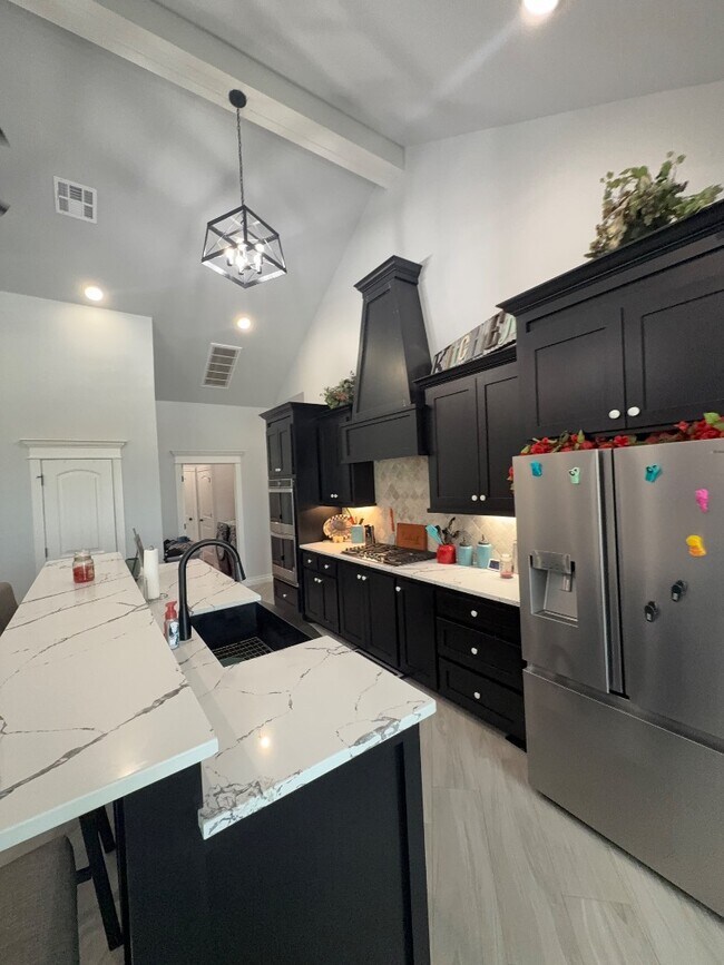 Building Photo - 2276 County Rd 1333