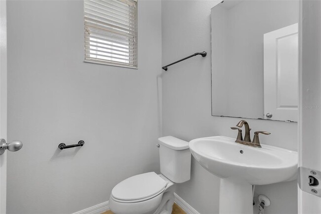 Building Photo - 5118 Adelaide Dr