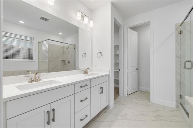 Building Photo - 2441 Glacier Rdg