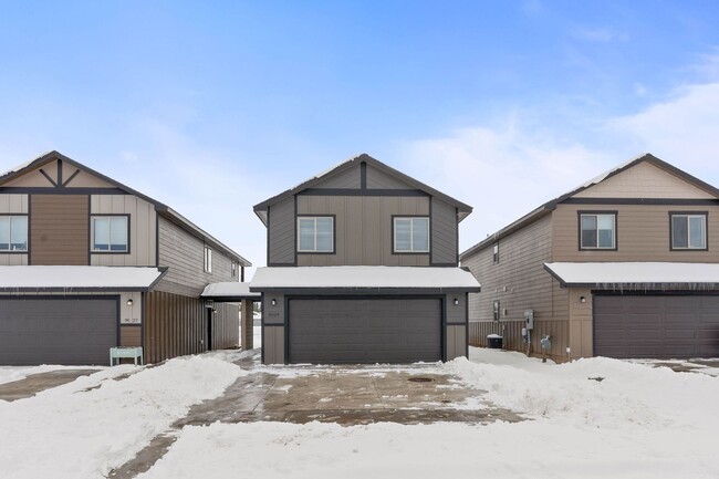 Building Photo - Winona Road 4-bedroom Homes