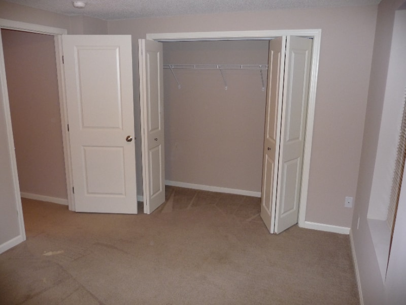 Building Photo - 1230 Stoughton Ave