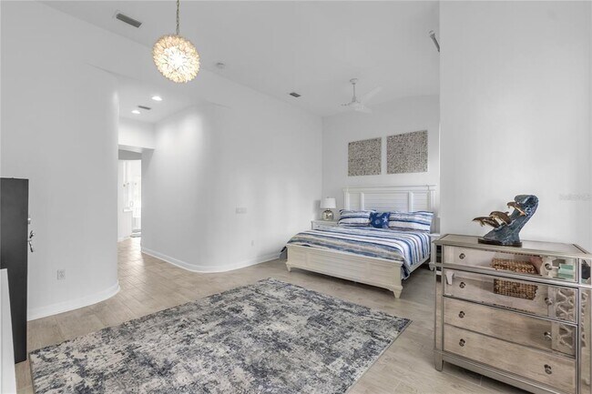 Building Photo - 5469 46th Ct W