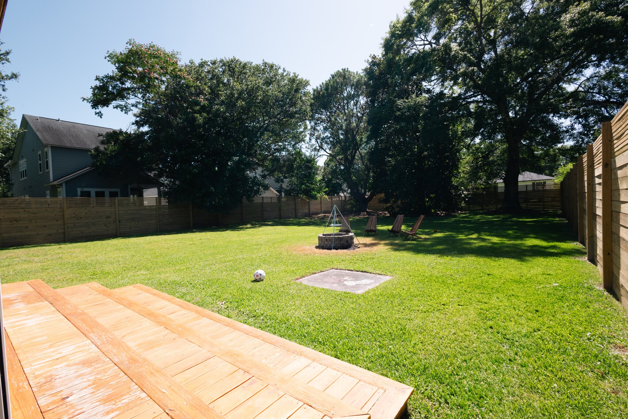 Building Photo - 1585 Secessionville Rd