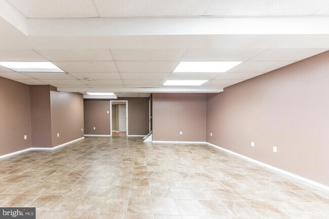 Building Photo - 926 Bentley Ct
