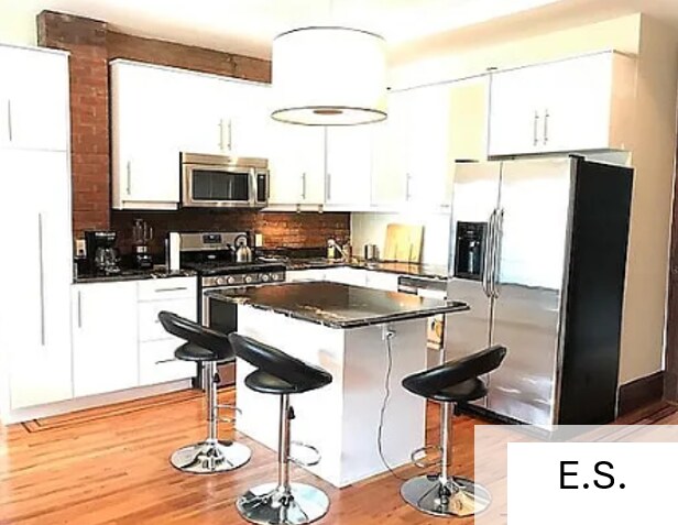 kitchen - 518 Madison St
