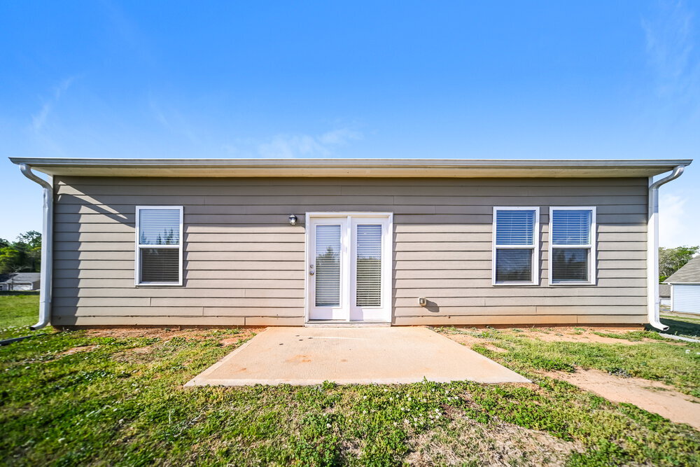 Building Photo - 1062 Cold Water Dr