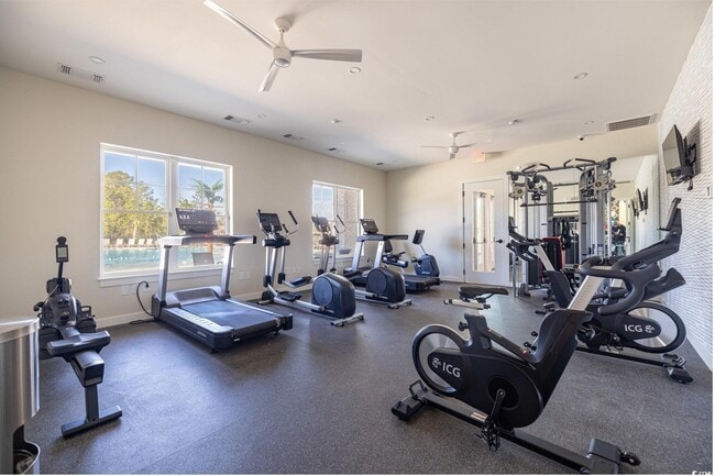 Building Photo - 699 Laconic Dr