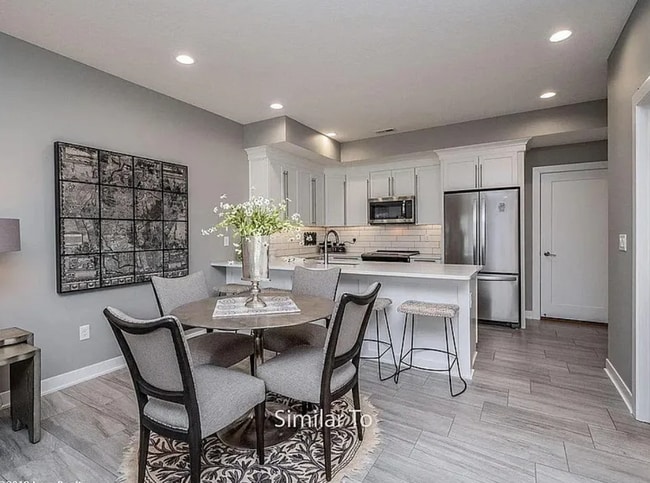 Building Photo - 2342 SE Chayse Ln