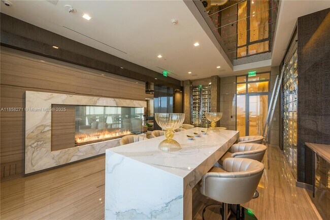 Building Photo - 17749 Collins Ave