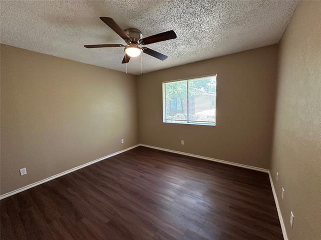Building Photo - 134 Bellaire Dr