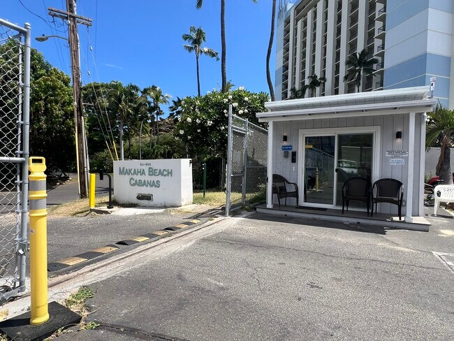 Building Photo - 84-674-965 Farrington Hwy