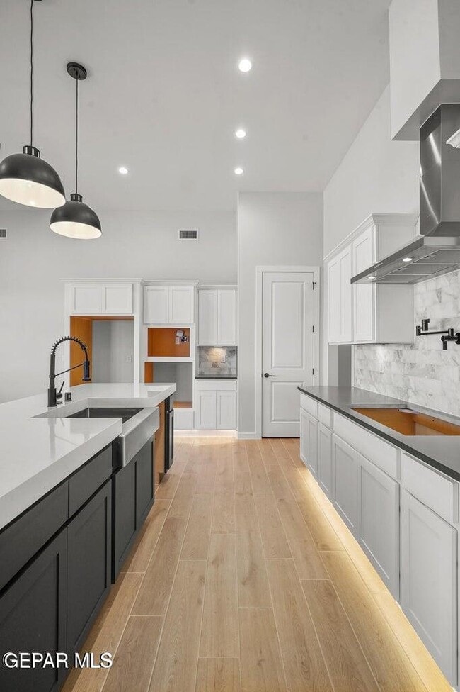 Building Photo - 7305 Cimarron Rim Dr