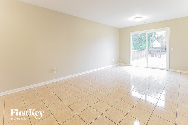 Building Photo - 1325 Ironwood Ct