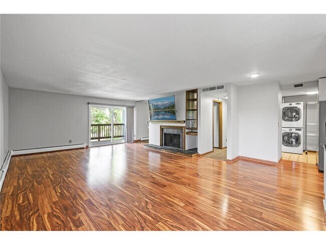 Building Photo - 450 Ford Rd